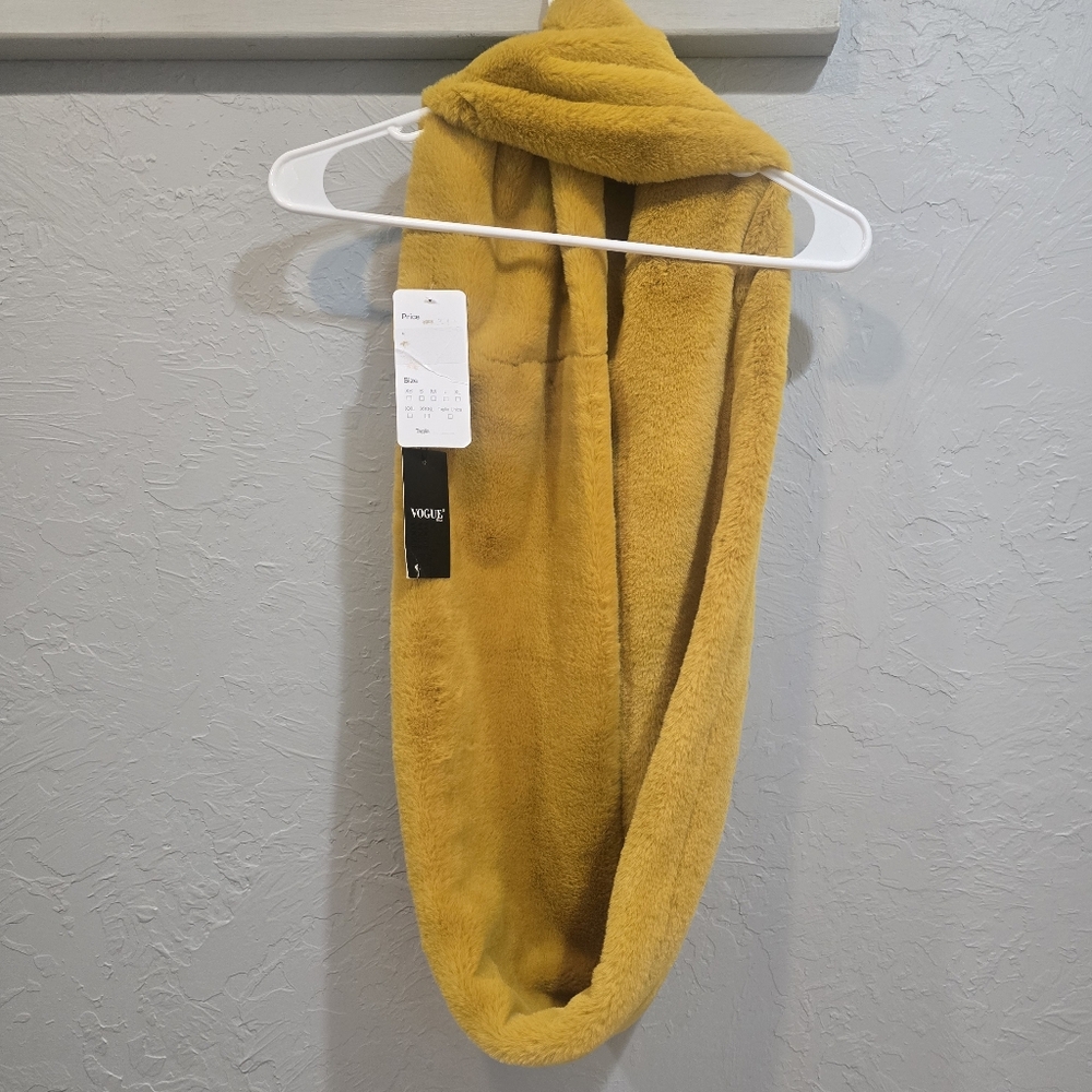 Vogue Italy Women Scarf New With Tags One Size